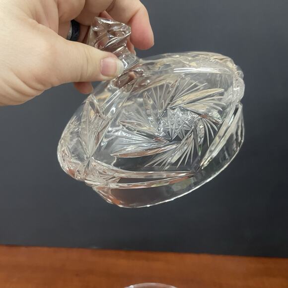 Vintage Polish Violetta Dome Lidded Cheese Butter Dish Round Pinwheel Hand Cut - Picture 10 of 10